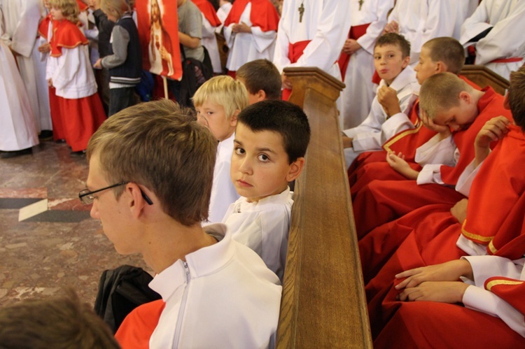 Ministranci w Piekarach Śląskich