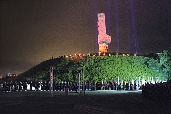 Przez 7 dni obrońcy Westerplatte stawiali opór nieporówny-walnym siłom wroga