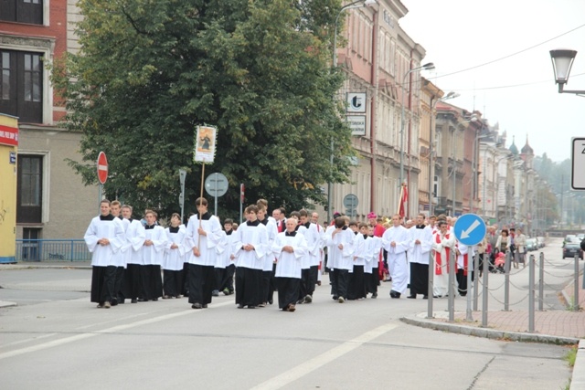 Polsko-czeska procesja ku czci św. Melchiora w Cieszynie