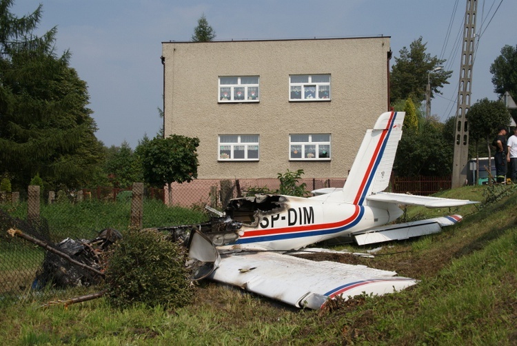 Samolot spadł przy przedszkolu