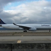 Lufthansa uziemiona