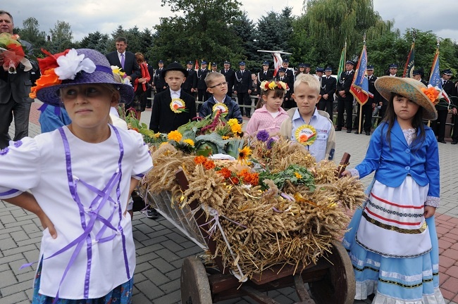 Diecezjalne dożynki w Kałkowie