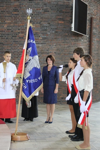 Poświęcenie sztandaru Gimnazjum Integracyjnego nr 36