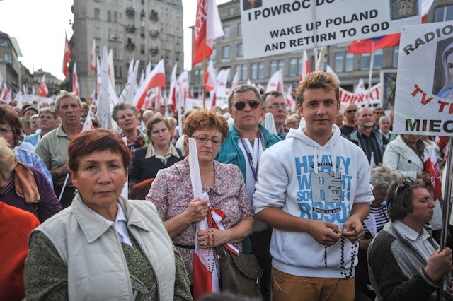 Marsz „Obudź się Polsko” Fotogaleria cz. 1