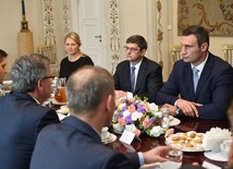 Prezydent spotkał się z Kliczką i Juszczenką