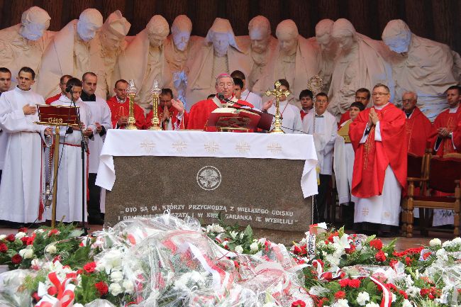 Uroczystość uczczenia kapłanów zamordowanych w Piaśnicy