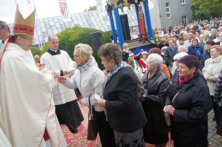 Pielgrzymka Różańcowa w Rokitnie