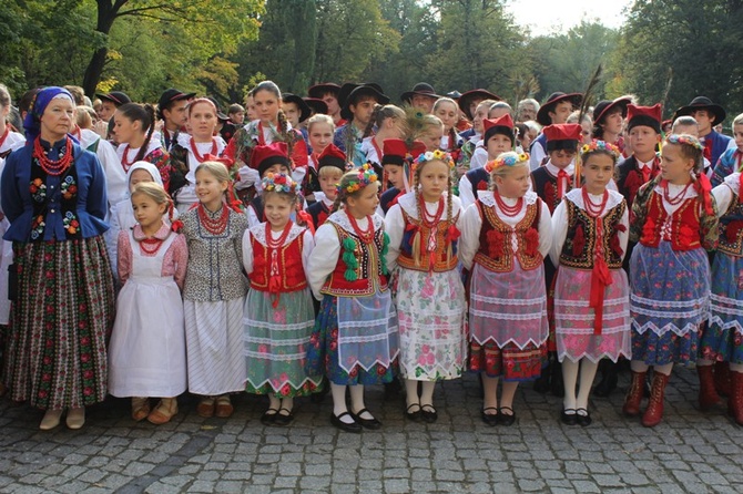 Tłumy żegnały śp. Marię Krystynę Habsburg w Żywcu