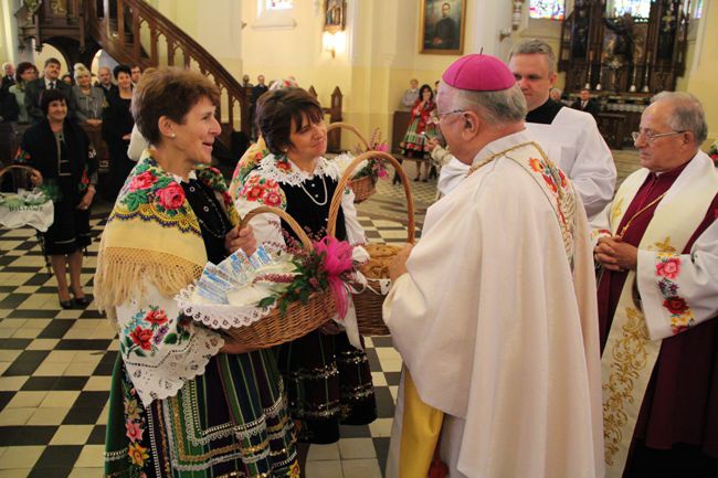 Święto chłopów i gospodyń w Zdunach