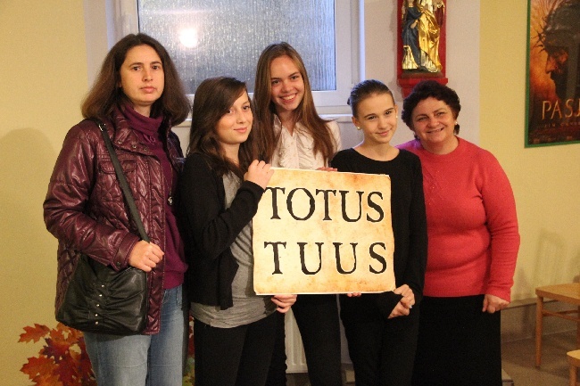 Konkurs recytatorski "Totus Tuus"