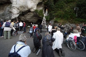 Lourdes: poważne zniszczenia po powodzi 
