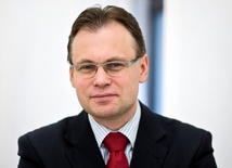 Sejm znowelizował ustawę o IPN