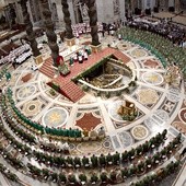 Synod Biskupów zakończyła Msza św., odprawiona w Bazylice  św. Piotra 28.10.2012 r.