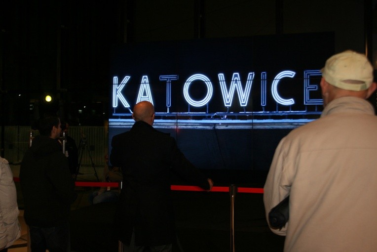 2 pociągi prawie zderzyły się w Katowicach
