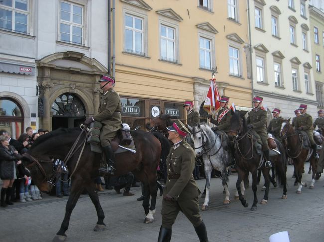 Świętowanie niepodległości na krakowskim Rynku Głównym