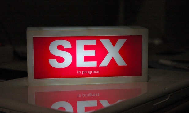 Przygodny seks głównym źródłem zakażeń HIV