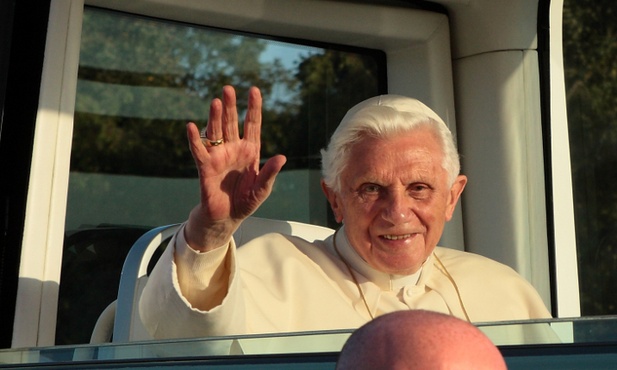 Filmowa biografia Benedykta XVI