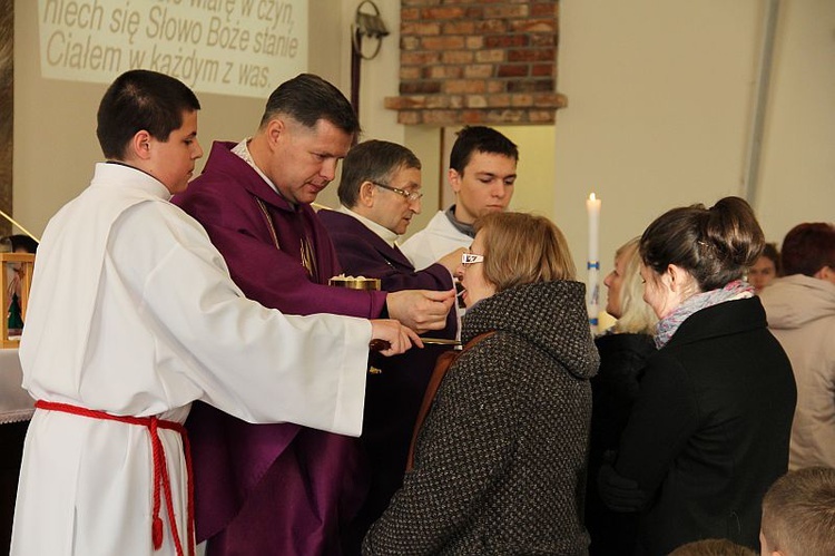 Odnowiona świątynia poświęcona