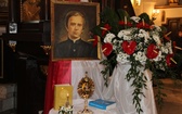 Instalacja relikwii bł. ks. Jerzego Popiełuszki w Strzelcach