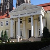 O zbiorach bibliotecznych