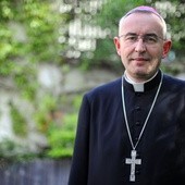 Bp Jarecki: Mamy wielki problem z prawdą w przestrzeni publicznej i również w Kościele