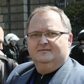 Komendant Adam Młot