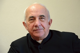  – Nawet najmądrzejsze sympozjum nie pomoże tyle, ile indywidualne spotkanie z katechetą  – mówi ks. Ryszard Lis