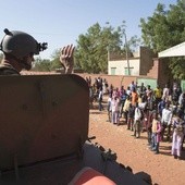 Do kilkunastu polskich instruktorów w Mali