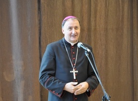 Bp Andrzej Jeż