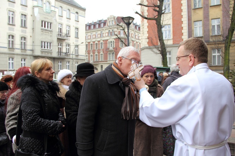 Pierwsze nabożeństwo przy relikwiach św. Jacka