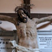 Czas rekolekcji jest wpatrzeniem się w krzyż Chrystusa