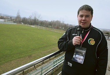 Bakuś od trzech lat jest spikerem na stadionie Górnika Wesoła  