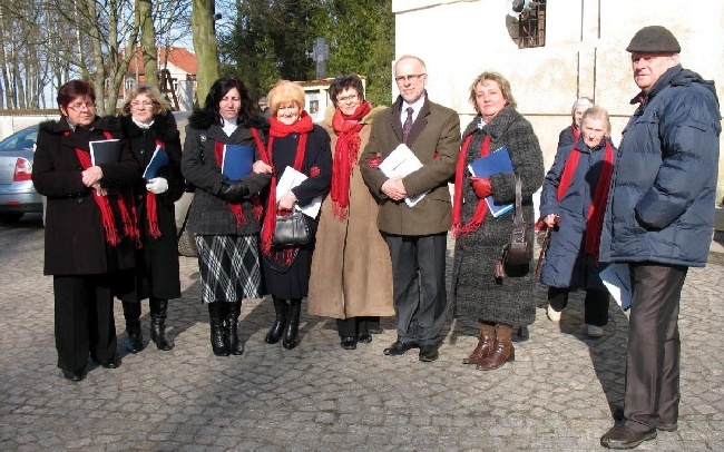 Pieśni pasyjne w Obrze