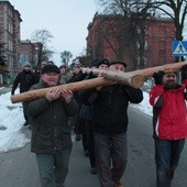 Droga Krzyżowa ulicami Kluczborka