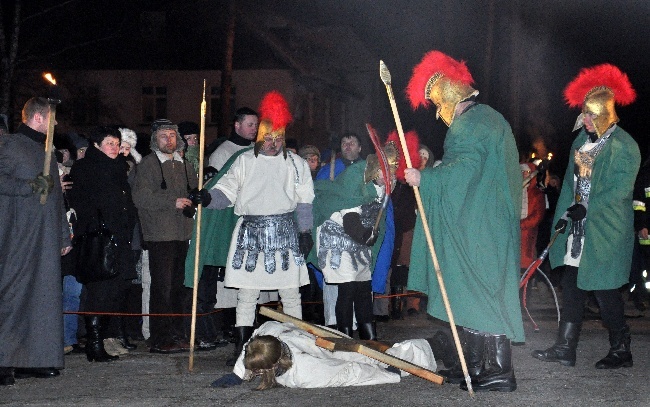 Pasja w Kęszycy Leśnej