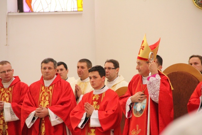 Niedziela Palmowa: Msza św. z Biskupem