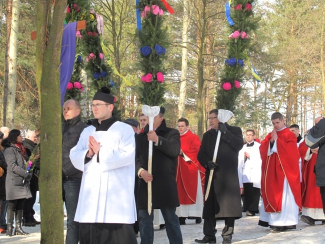 Msza św. i procesja w radomskim skansenie