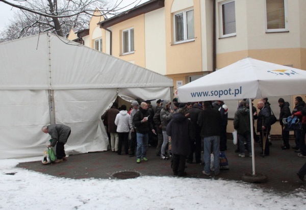 Śniadanie dla samotnych i ubogich