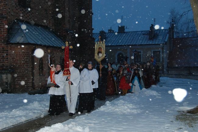 Śnieżny poranek zmartwychwstania 