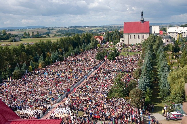 Uroczystość koronacji obrazu Matki Bożej Bolesnej,  15 września 2007 r.