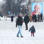 W godzinę narodzin papieża dla nieba