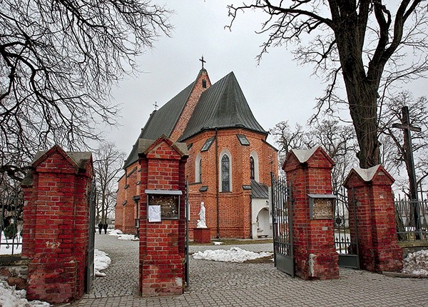 Kościół w Piotrawinie jest jednym z najstarszych w Polsce