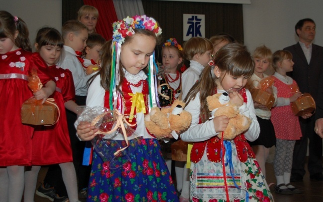 Jubileuszowy konkurs pieśni i poezji patriotycznej