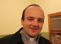 Ks. Tomasz Sroka - przewodnik grupy św. Faustyny