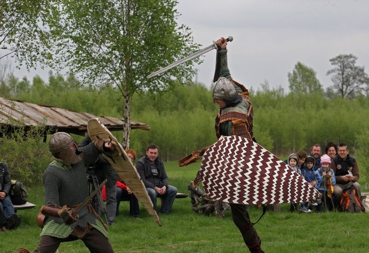 Piknik rodzinny w Słowiańskim Grodzie