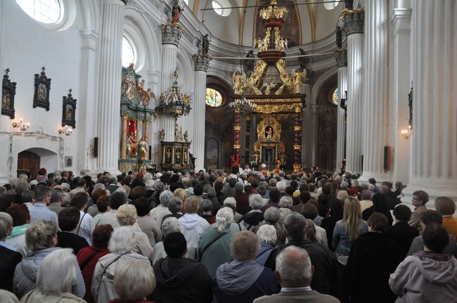 Pielgrzymka Różańcowa do Skrzatusza