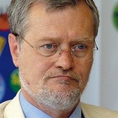  Piotr Nowina-Konopka  – kandydat na ambasadora RP przy Stolicy Apostolskiej