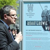  Wojciech Murdzek zachęcał gimnazjalistów do odkrywania bohaterów powojennej walki o wolność Polski