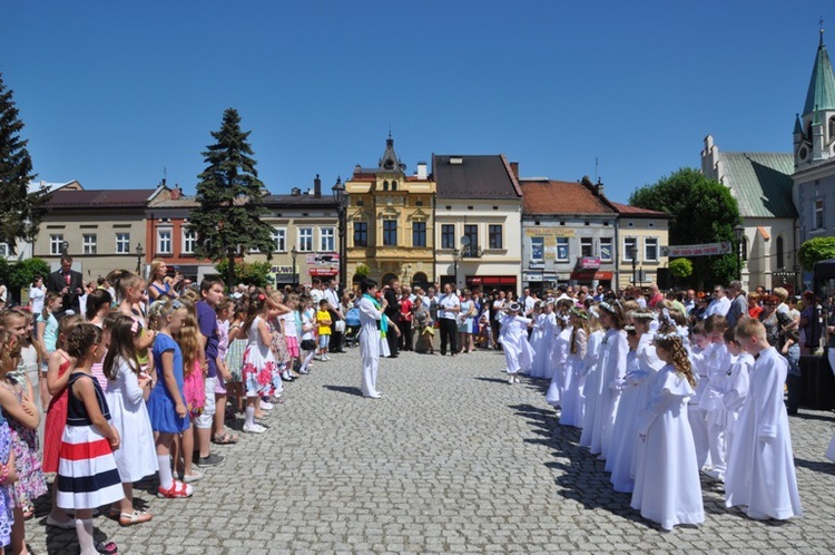 Taniec wielkanocny w Brzesku