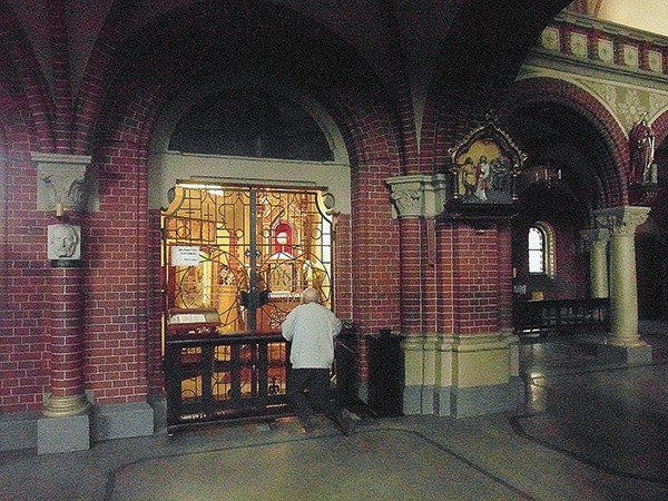 Kaplica adoracji w zabrzańskiej świątyni